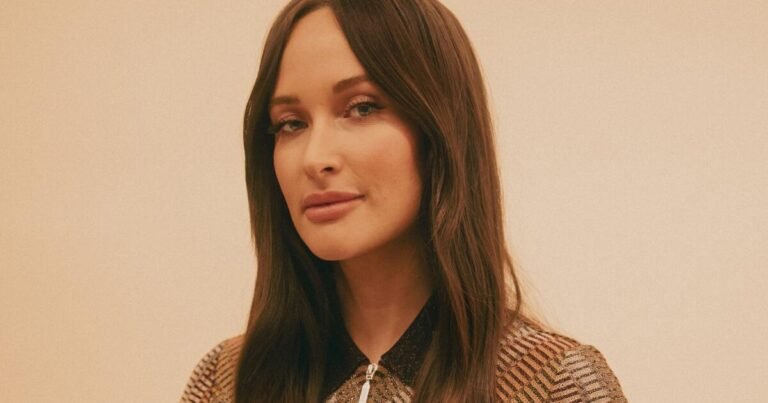Mariachi Brothers to Join Kacey Musgraves for a Special Performance in Texas After ICE Release