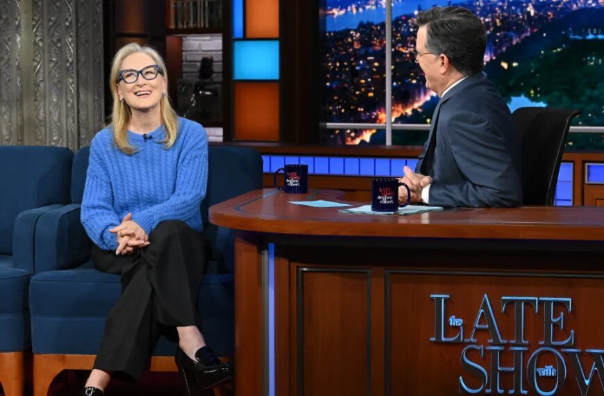 Meryl Streep's Stylish Cerulean Blue Sweater: Here’s How You Can Achieve the Look Too