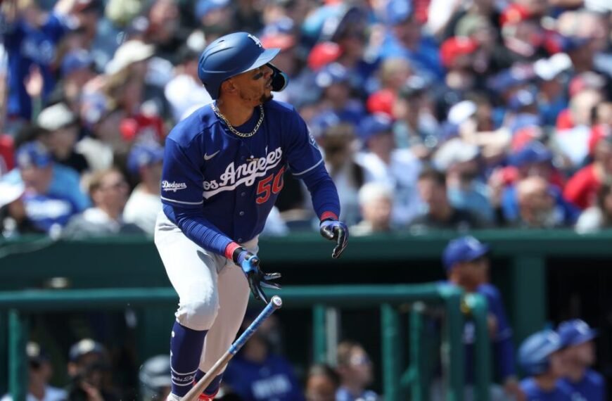 Mookie Betts Heads to IL as Hyeseong Kim Joins the Dodgers; Sunday Game Delayed by Rain