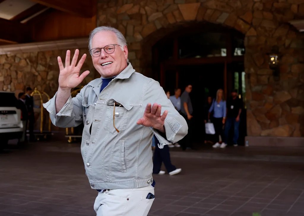 Only 17% of WBD Shareholders Support David Zaslav's Merger Payout, While 82% Stand Against It