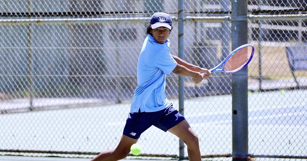Palisades Boys Tennis Team Celebrates Their 17th Straight City Championship Win