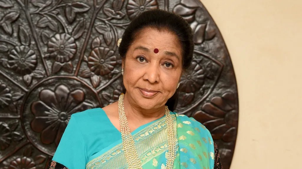 Remembering Asha Bhosle: Celebrating the Life of a Bollywood Legend at 92