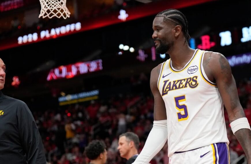 Rockets Agree: Deandre Ayton's Ejection Was Questionable