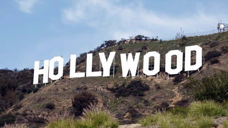 Screenwriters and Hollywood Studios Reach Tentative 4-Year Agreement
