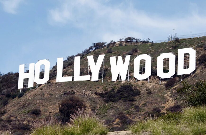 Screenwriters and Hollywood Studios Reach Tentative 4-Year Agreement