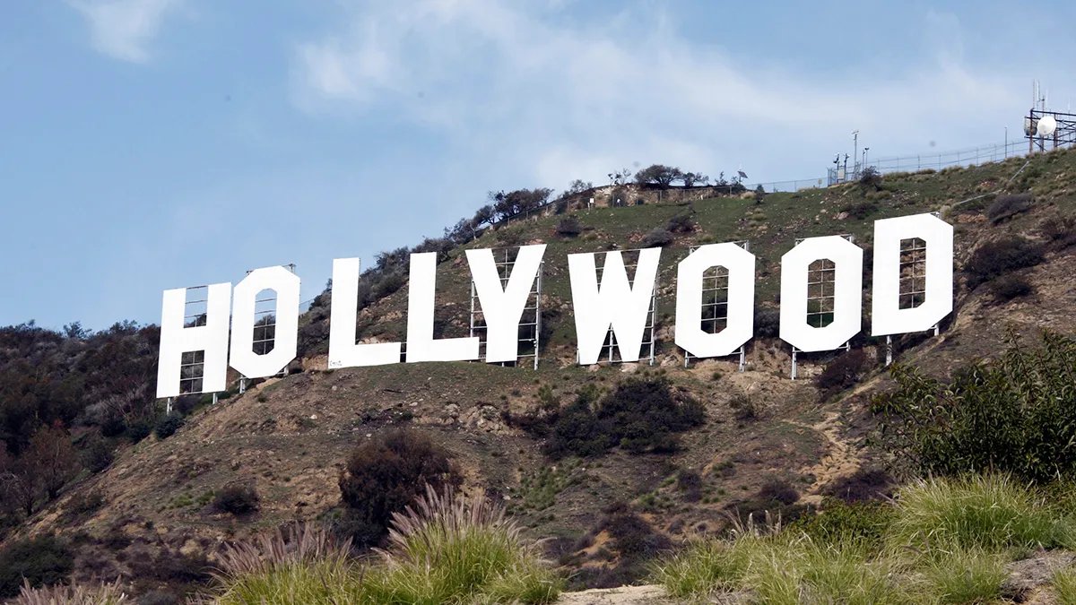 Screenwriters and Hollywood Studios Reach Tentative 4-Year Agreement
