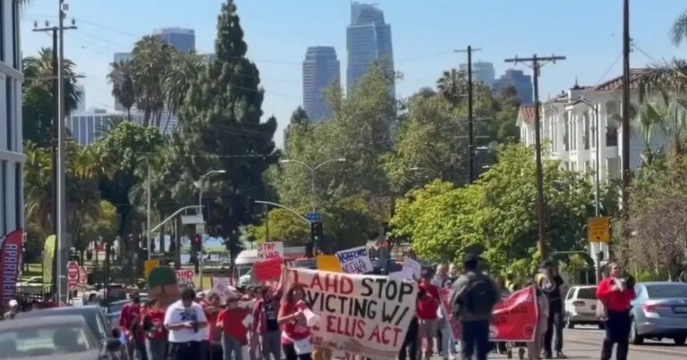 Seniors in Los Angeles Stand Together Against Evictions, Express Concerns About the Ellis Act