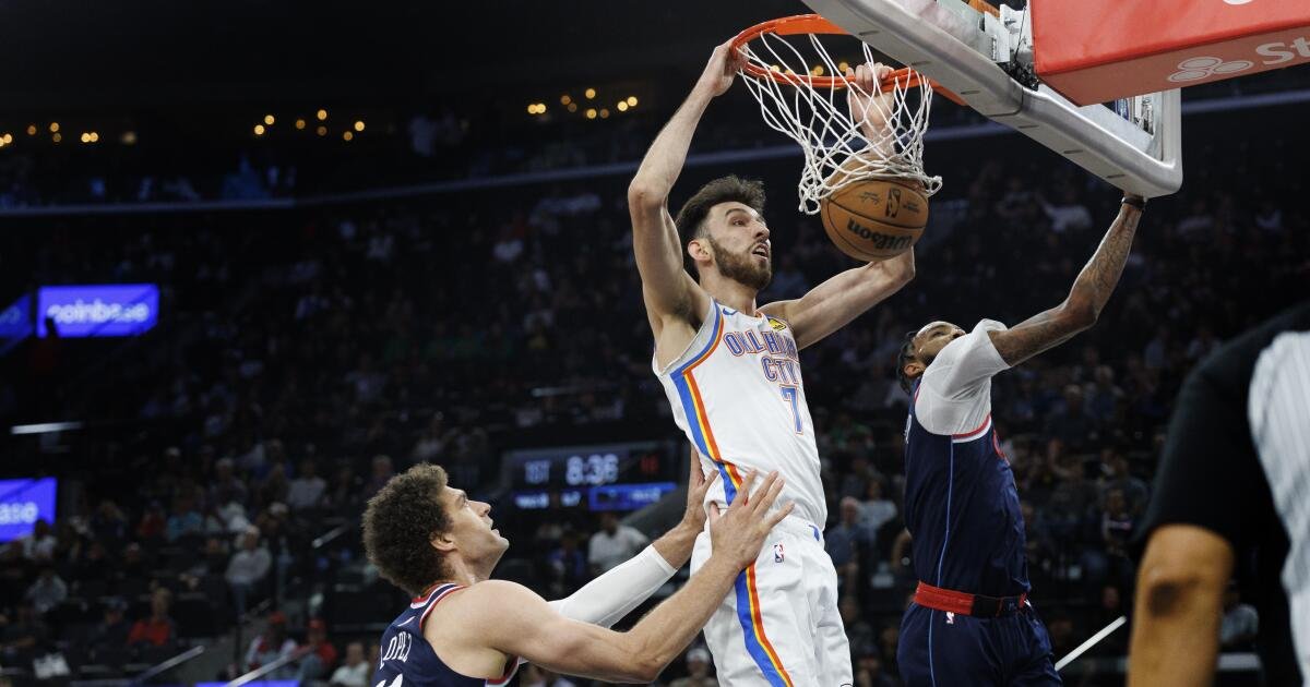 Thunder Secure NBA's Top Spot with Win Against Clippers