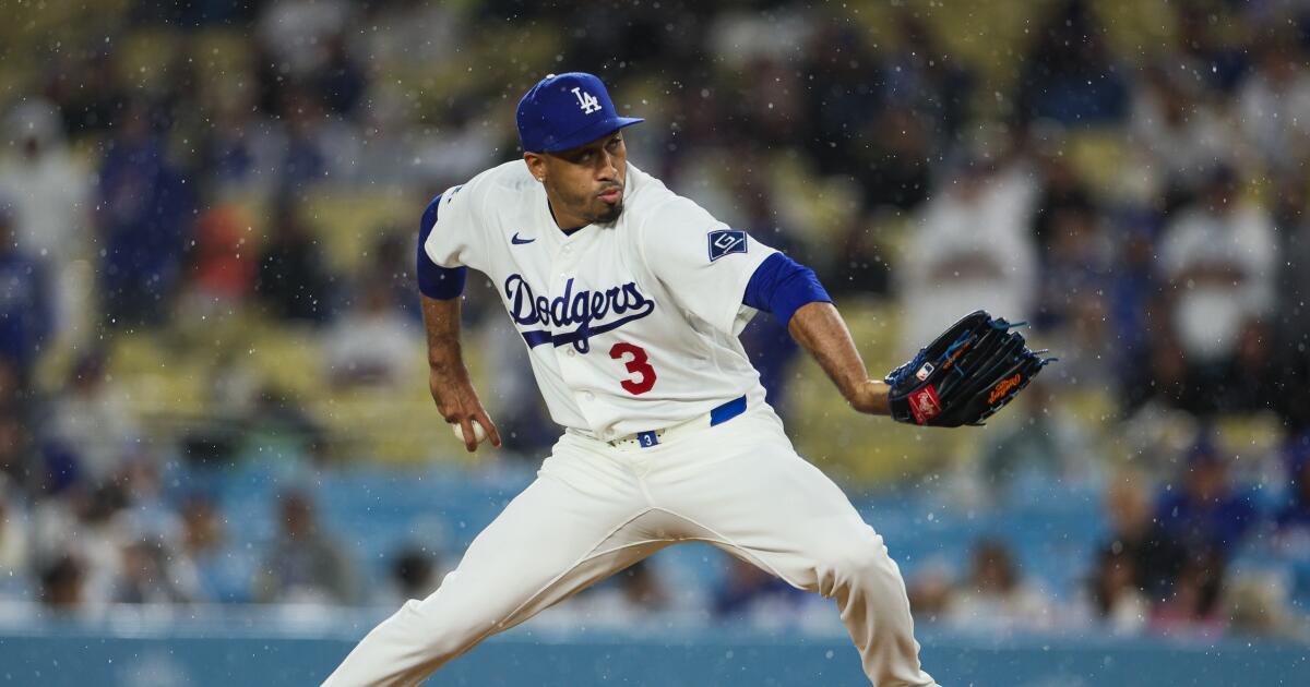 Understanding the Dodgers' Cautious Approach with Edwin Díaz