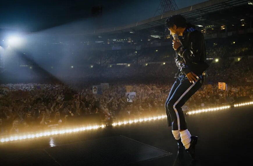What Critics Think of the Michael Jackson Biopic "Michael"
