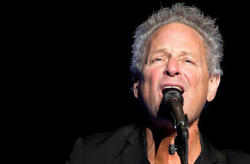 Woman Arrested After Allegedly Attacking Lindsey Buckingham