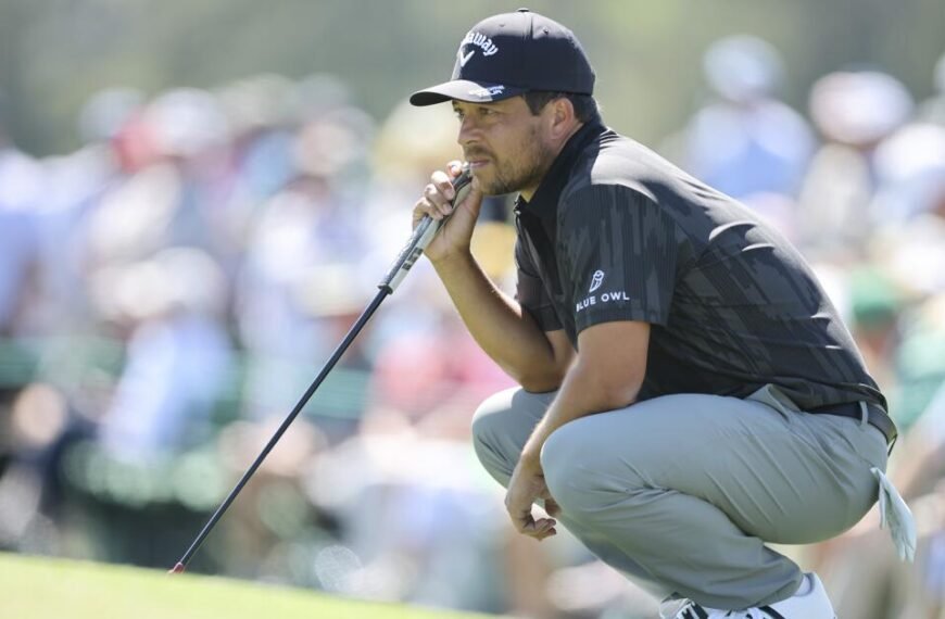 Xander Schauffele Makes Par After Ball Lands in Fan's Bag at the Masters, Thanks to a Kind Gesture