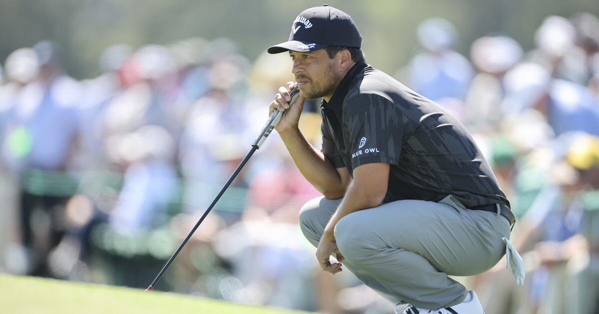 Xander Schauffele Makes Par After Ball Lands in Fan's Bag at the Masters, Thanks to a Kind Gesture