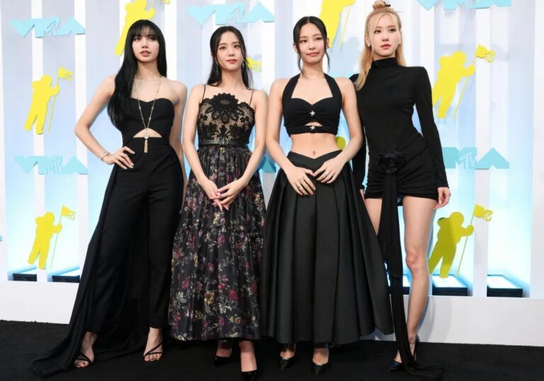 BLACKPINK's Jennie, Jisoo, Lisa, and Rosé Stroll the Red Carpet at the 2026 Met Gala