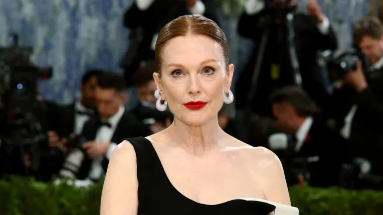 Julianne Moore’s 2026 Met Gala Dress Highlights the Timeless Appeal of the Little Black Dress