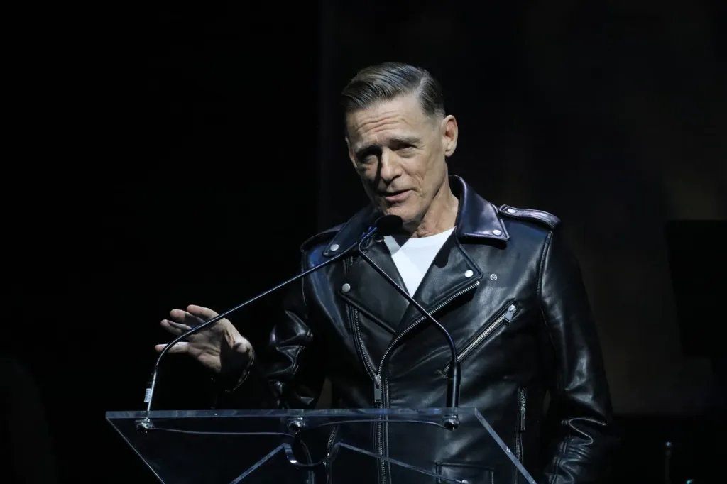 Bryan Adams’ '(Everything I Do) I Do It For You' Music Video Hits 1 Billion Views on YouTube