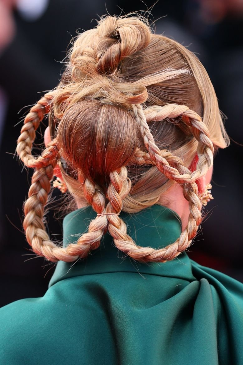 Details of Diane Kruger's braided hairstyle.