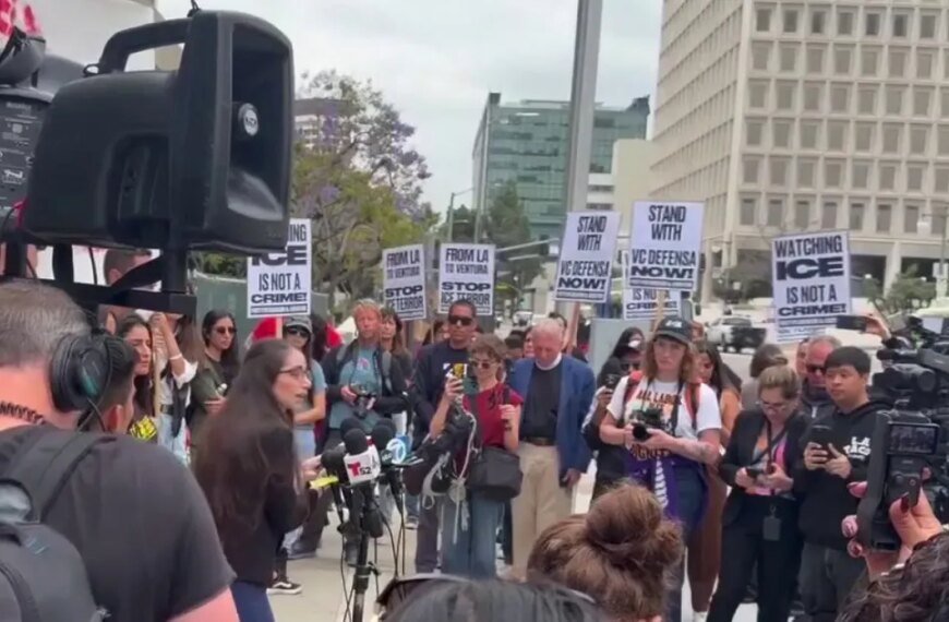 Activists Gather in Downtown LA to Support Organizers Targeted by Federal Search Warrants