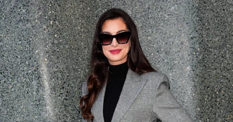 Anne Hathaway Shows How to Elevate a Simple Wardrobe Essential with Chic Style