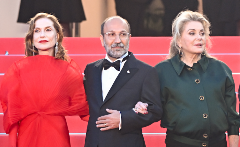 Asghar Farhadi's 'Parallel Tales' Receives Heartfelt 7-Minute Ovation at Cannes