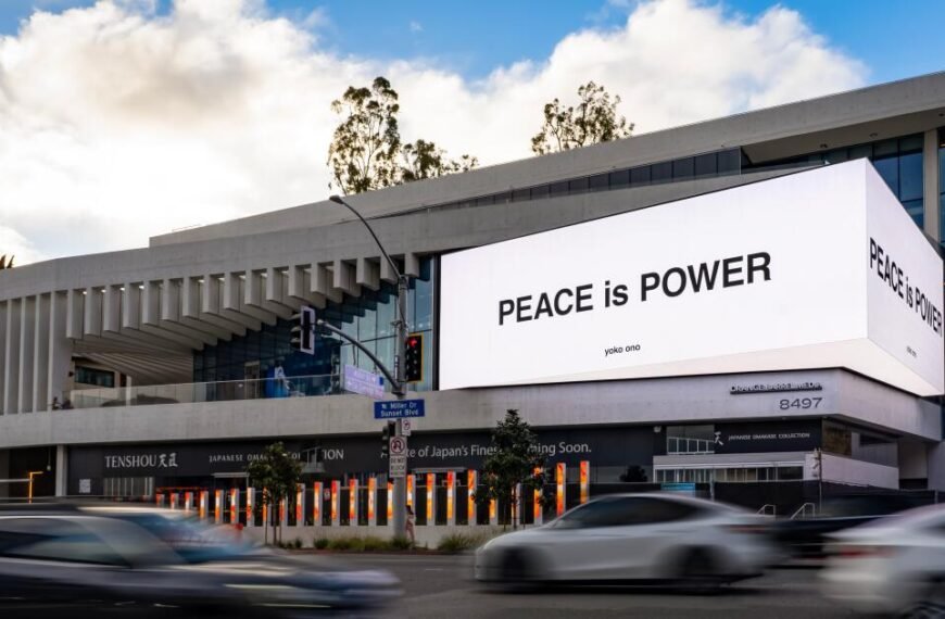 Billboards Promoting Peace to Highlight Yoko Ono Exhibit in L.A.