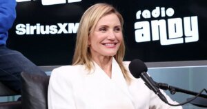 Cameron Diaz’s Cozy Summer Sweater You Can Find on Amazon for Just $20
