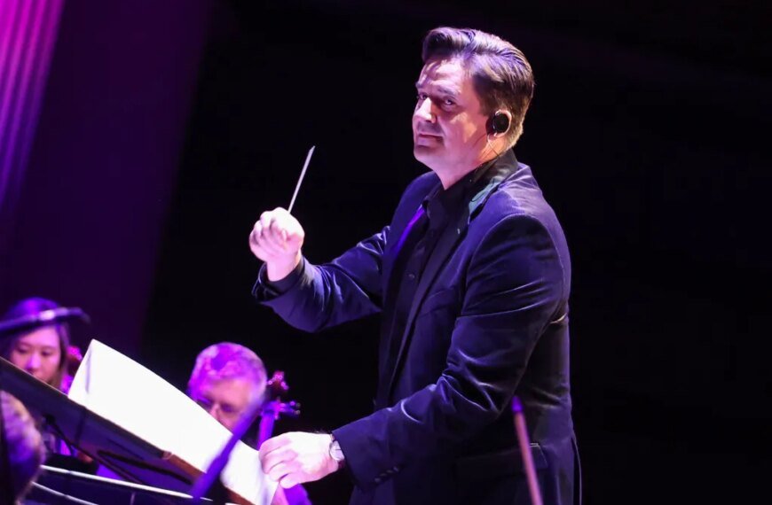 Chris Bacon Shares Tim Burton's First Piece of Advice for Scoring 'Wednesday' – Sound & Screen TV