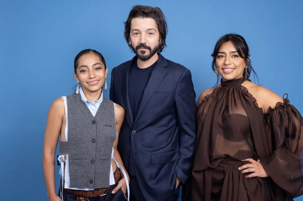 Diego Luna Reflects on Grief and Immigration in 'Ashes': Exploring the Meaning of Loss