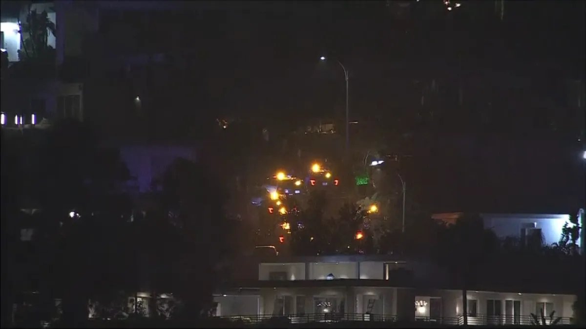 Dozen Residents in Hollywood Hills Restricted to Home by LAPD