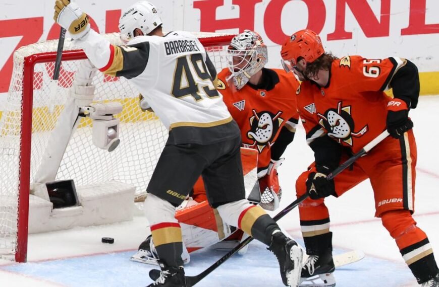 Ducks Season Ends with Heartbreaking Loss to Vegas