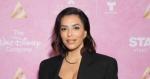Eva Longoria’s Favorite $8 Drugstore Lipstick for a Chic ‘Hot Mom’ Look