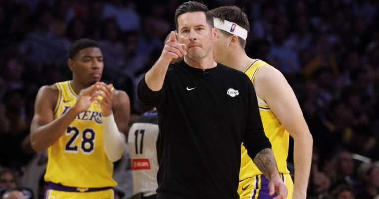 How Lakers Coach JJ Redick Keeps His Focus on the Game
