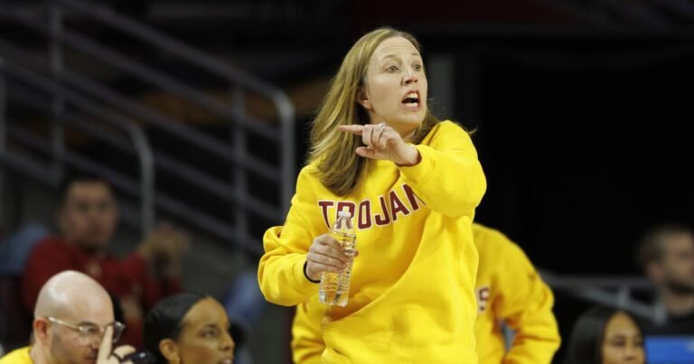 How Lindsay Gottlieb at USC Built a Strong Team Through the Transfer Portal