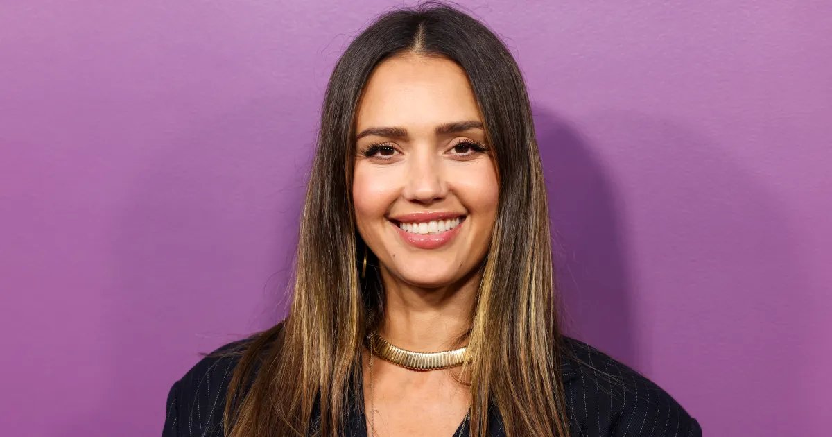 Jessica Alba's Go-To Designer Jeans Are On Sale at Nordstrom
