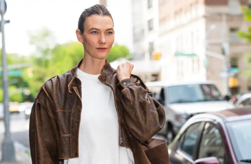 Karlie Kloss Shows How Flowy Pants Can Elevate Your Spring Style and Lengthen Your Legs
