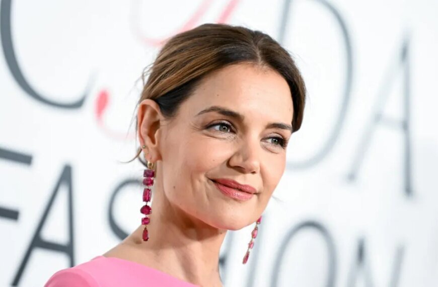 Katie Holmes Shows How a Simple Detail Can Elevate Your Spring Skirt Style