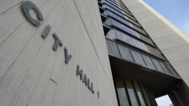 Key Issues in the Long Beach Mayor Race: Addressing Deficits, Homelessness, Immigration, and Traffic Safety