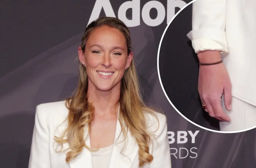 Kylie Kelce Shares a Lighthearted Moment After a Wardrobe Mishap at the 2026 Webby Awards