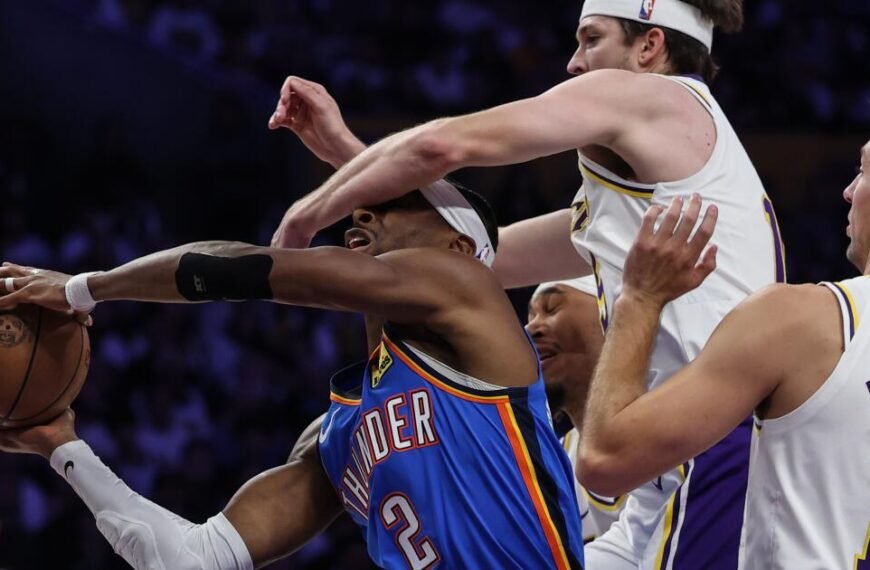 Lakers Suffer Loss in Game 3 Against Thunder, Facing Elimination