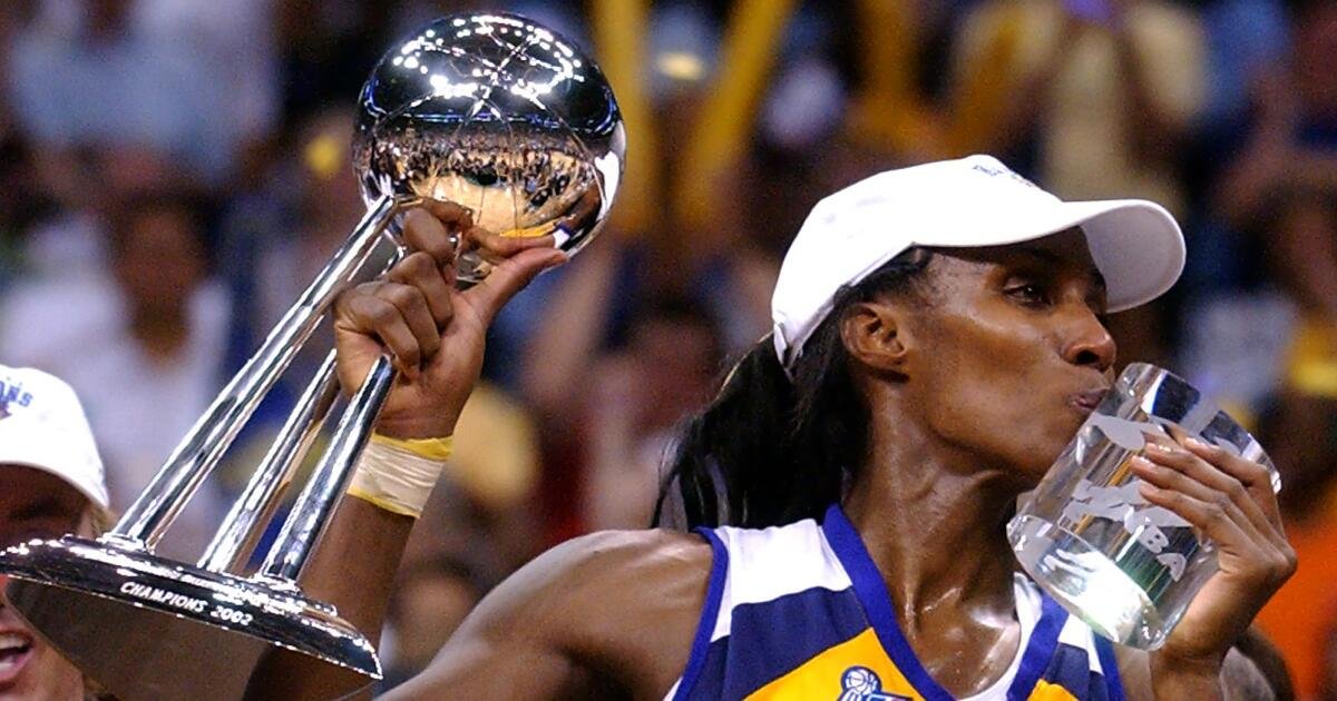 Lisa Leslie Honored with Statue Outside Crypto.com Arena as First Sparks Star