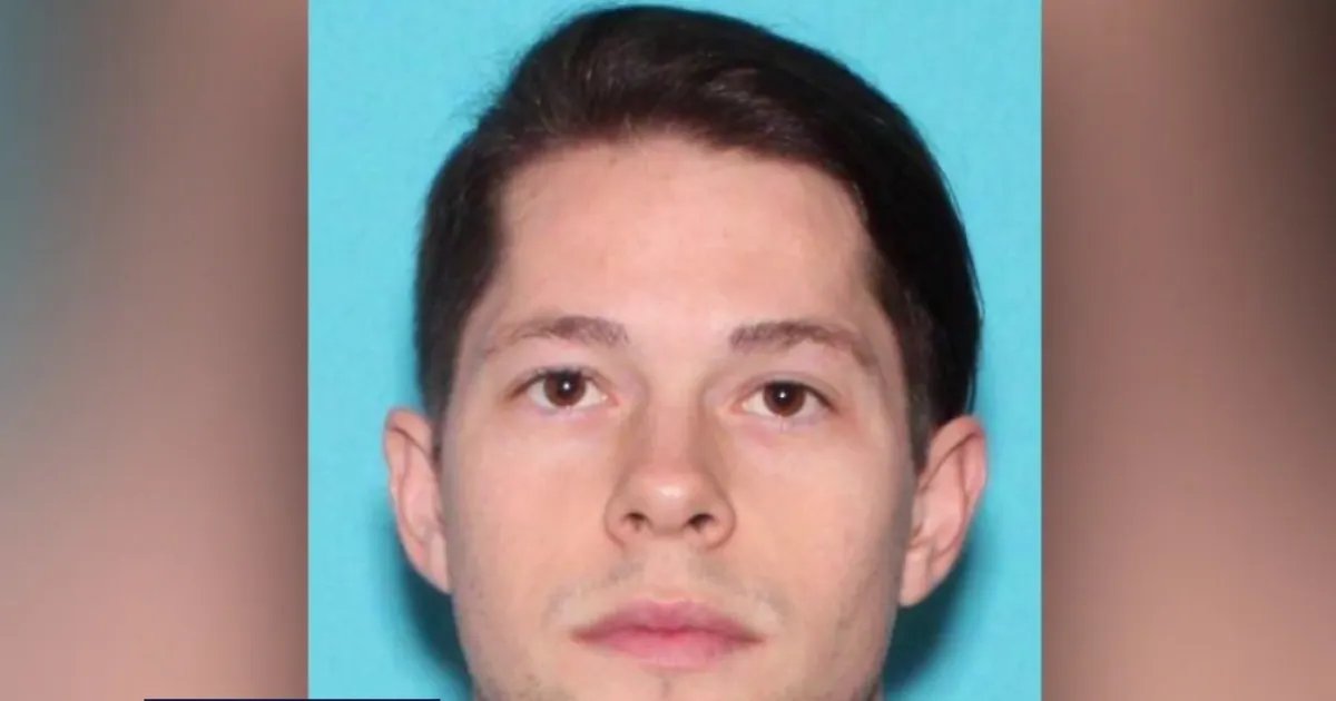 Manhattan Beach Therapist Faces Accusations of Inappropriate Recordings in Restroom, Federal Authorities Report