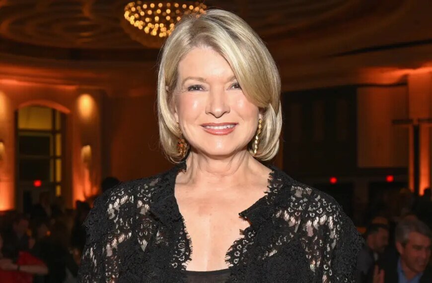 Martha Stewart Loves This Affordable $29 Volumizing Mascara on Amazon, and It's Flying Off the Shelves