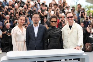 Michael Fassbender Shares Why He Chose to Play an Alien in the Korean Sci-Fi Film 'Hope': "Alicia Encouraged Me!" – Cannes