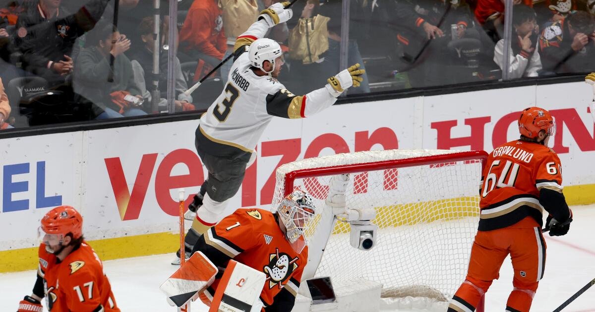 Mitch Marner and the Golden Knights Dominate in Game 3 Against the Ducks