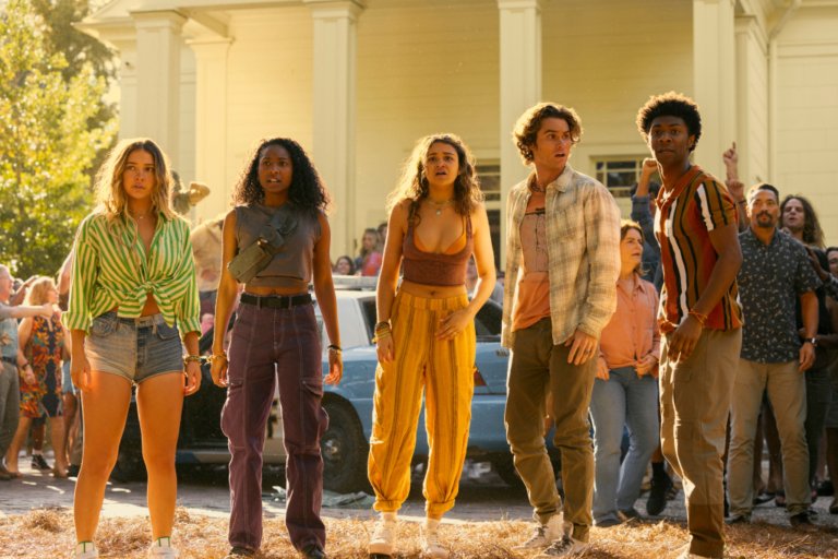 New Beginnings for the Pogues: A Look at Season 5 of 'Outer Banks' and Cast Farewells at Netflix Upfront Presentation