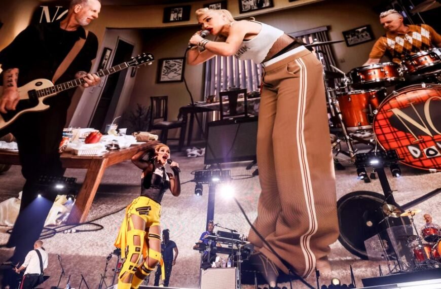 No Doubt Takes Fans on a Nostalgic Journey at the Las Vegas Sphere