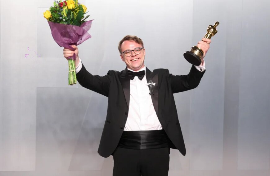 Oscar Winner Loses Award at TSA Checkpoints: Catch the Full Story in This Video