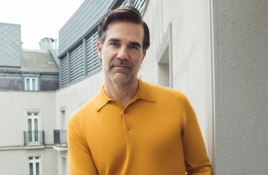 Rob Delaney Teams Up with Elizabeth Banks in New Apple TV Comedy by Liz Heldens and Matt Ward