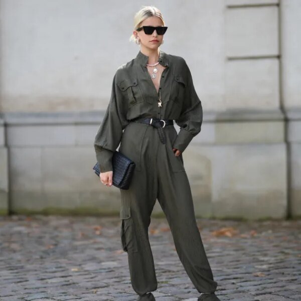 Say Goodbye to Shapewear: 17 Jumpsuits That Gently Shape Your Waist for a Flattering Look