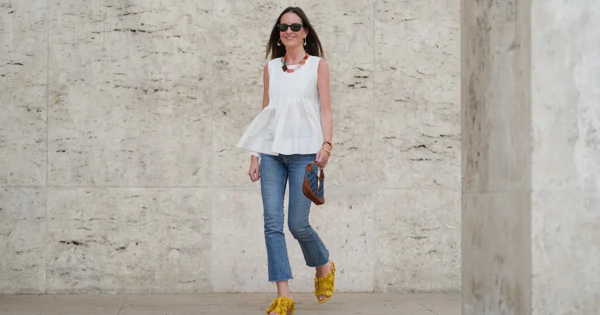 Say Goodbye to Uncomfortable Jeans: Explore 17 Stylish Pairs with Hidden Stretchy Waistbands